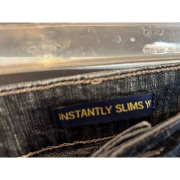 Vintage 90s Lee Riders High Rise Denim Jean Shorts Blue 30 12m 12 Instant Slim - Picture 2 of 3